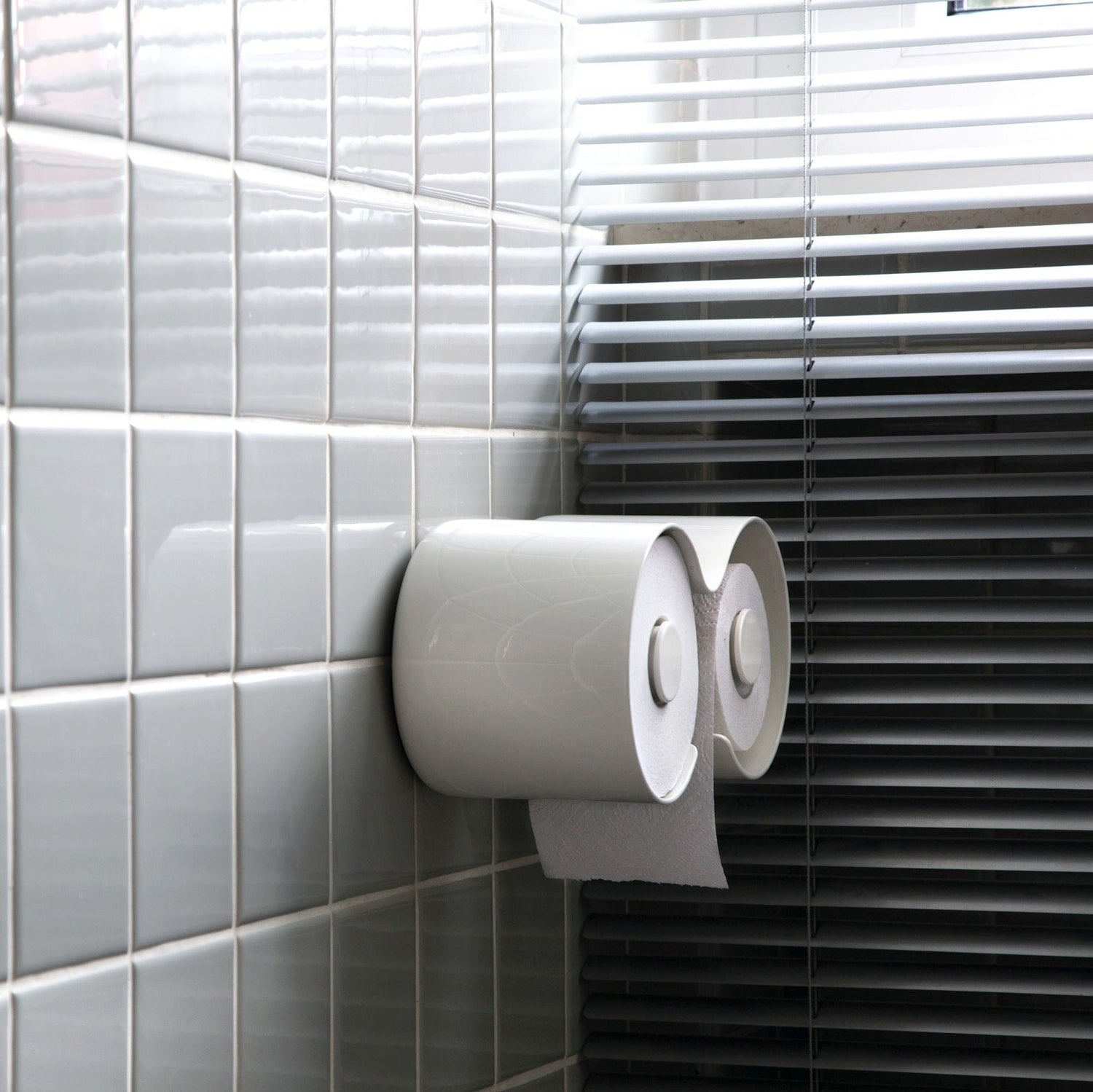KALI WC-Papierhalter von Authentics kann mehr als andere