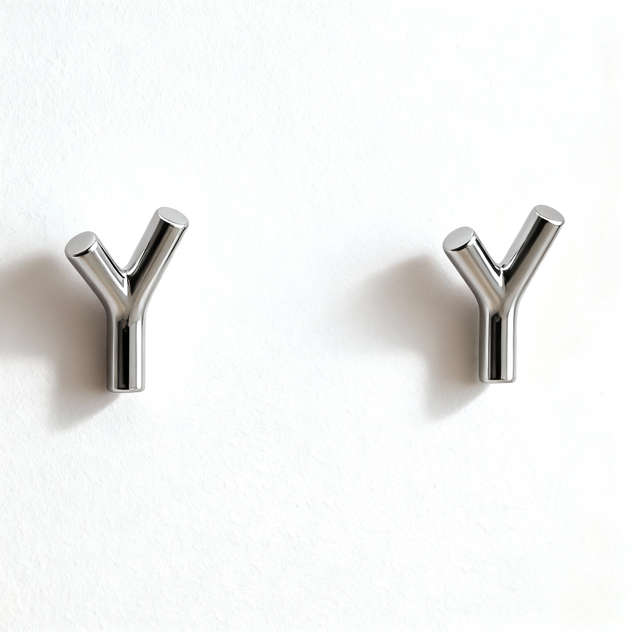 Das WARDROPE Wandhaken 2er-Set - unglaublich flexibel und funktional