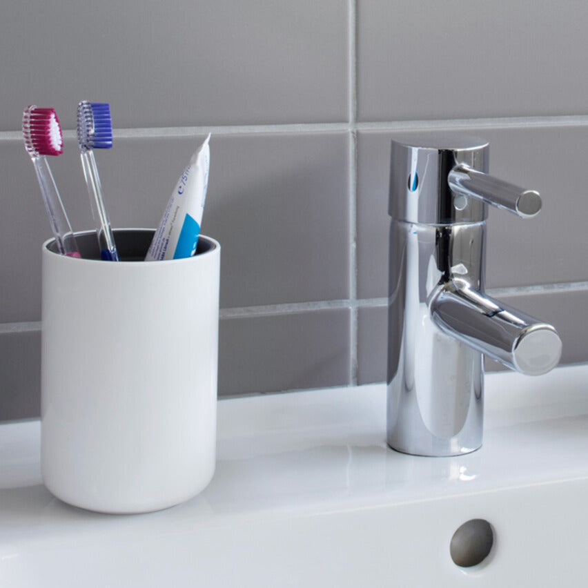 LUNAR ZAHNPUTZBECHER